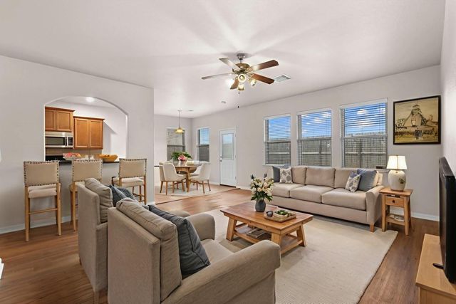 15227 Victoria, Baytown, TX 77523