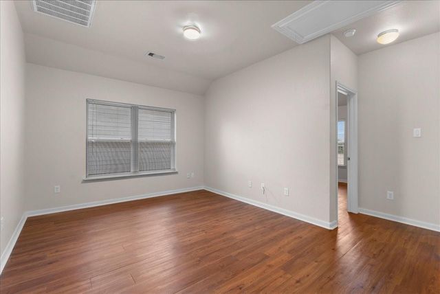 15227 Victoria, Baytown, TX 77523