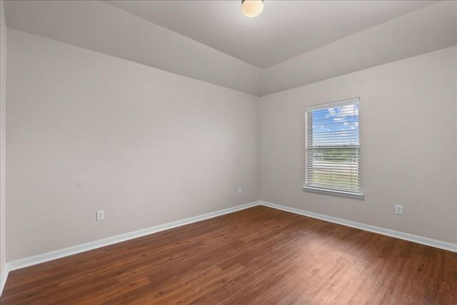 15227 Victoria, Baytown, TX 77523
