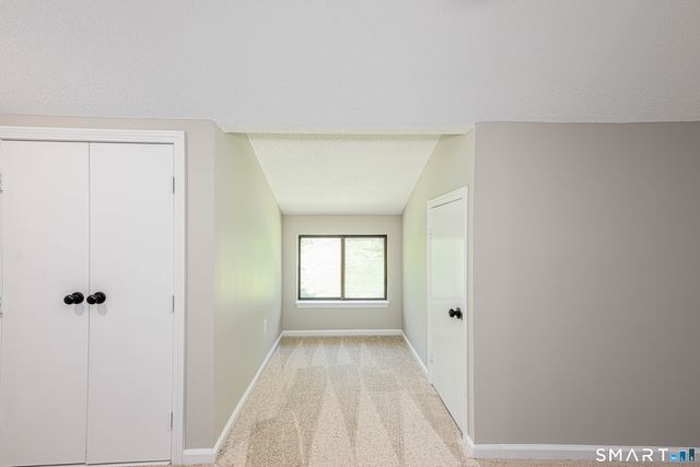 23 Sherman Lane 23, Hamden, CT 06514