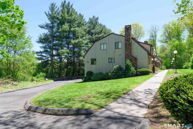 23 Sherman Lane 23, Hamden, CT 06514