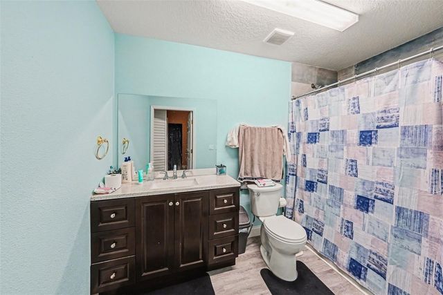 10119 CHIMNEY HILL COURT, Tampa, FL 33615