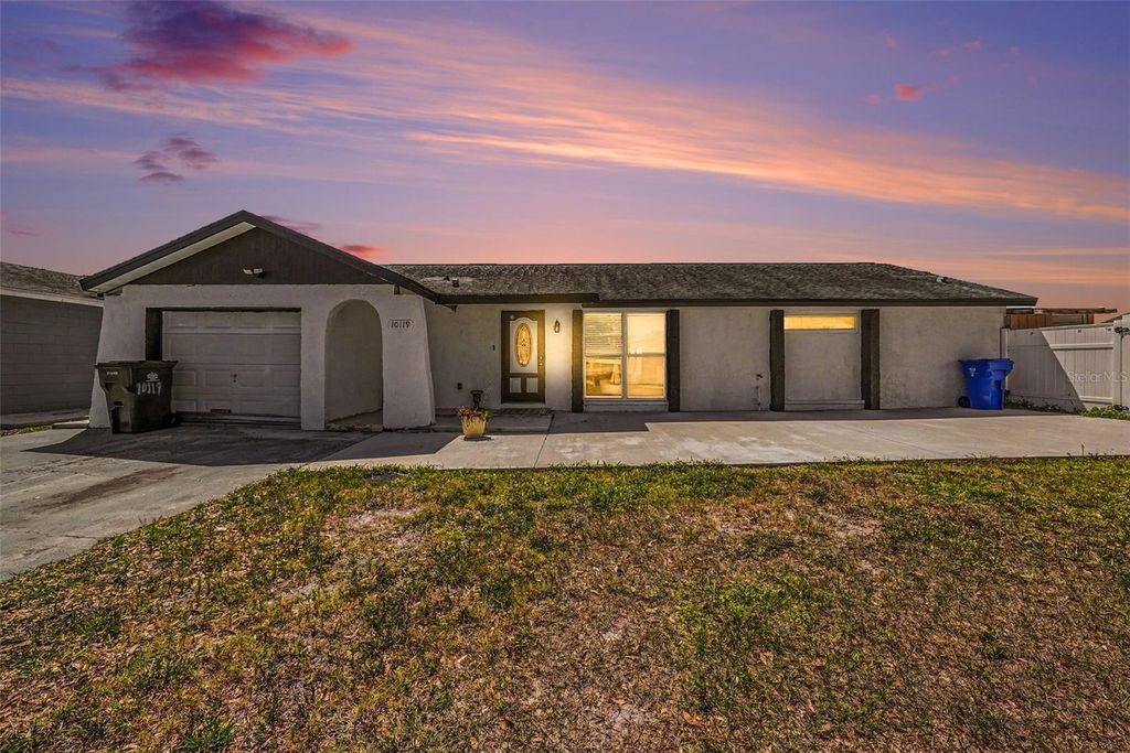10119 CHIMNEY HILL COURT, Tampa, FL 33615