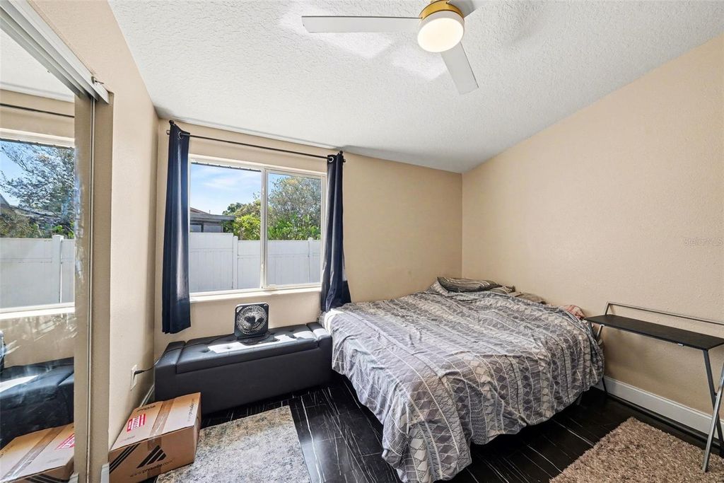 Image 14 of property listing at 10119 CHIMNEY HILL COURT, Tampa, FL 33615
