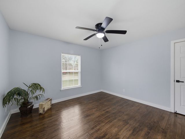 1601 Crestridge Drive, Mesquite, TX 75149