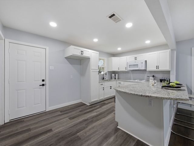 1601 Crestridge Drive, Mesquite, TX 75149