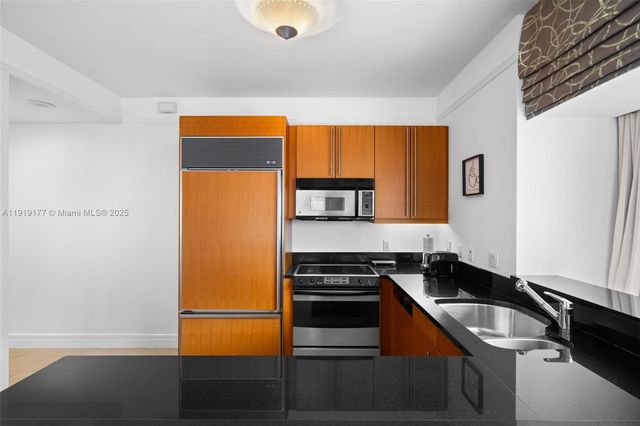 1435 Brickell Ave 3412, Miami, FL 33131