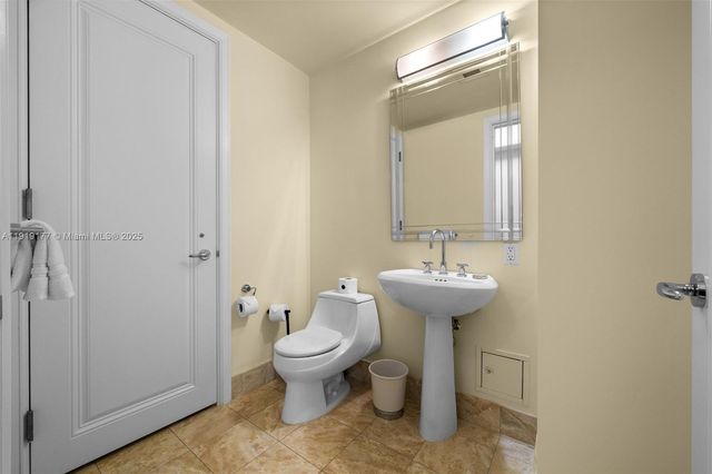 1435 Brickell Ave 3412, Miami, FL 33131