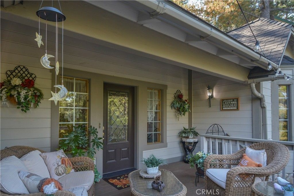 196 N Fairway Drive, Lake Arrowhead, CA 92352