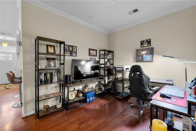 4163 Seafarer AVE, Norfolk, VA 23518