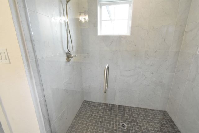 9532 Thorncrown Lane, Fort Worth, TX 76179