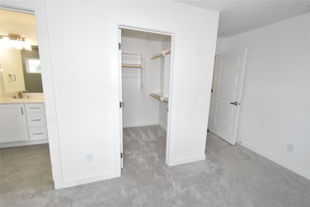 9532 Thorncrown Lane, Fort Worth, TX 76179