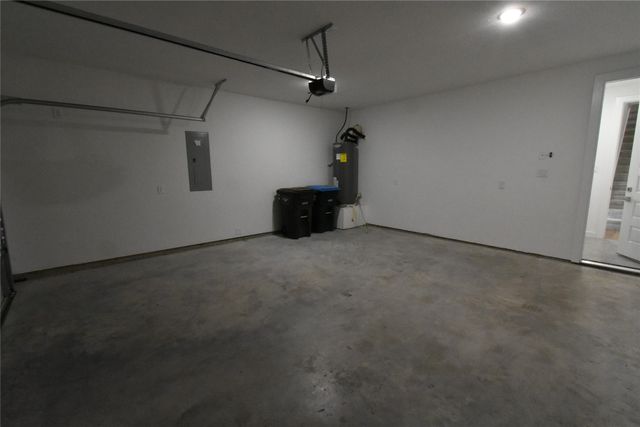 9532 Thorncrown Lane, Fort Worth, TX 76179