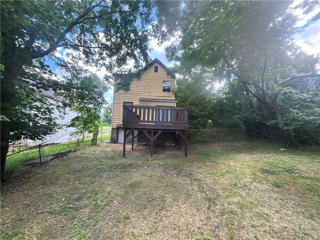 335 Cedarhurst St, Beltzhoover, PA 15201