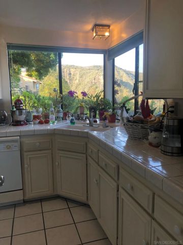 6645 Caminito Scioto, La Jolla, CA 92037