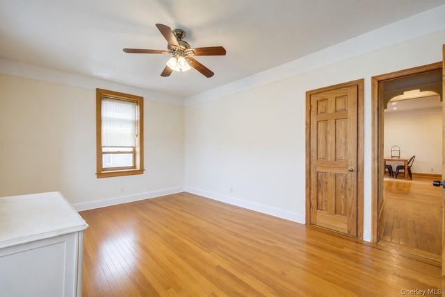 167-10 Crocheron Avenue 5R, Flushing, NY 11358