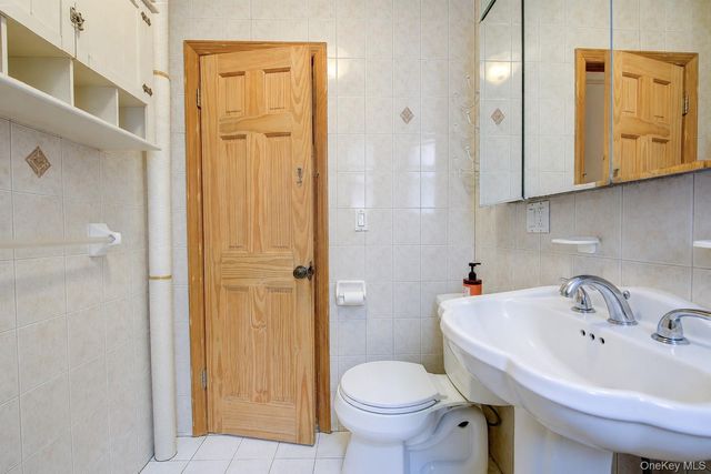 167-10 Crocheron Avenue 5R, Flushing, NY 11358