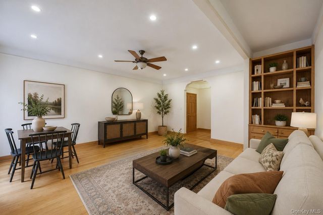 167-10 Crocheron Avenue 5R, Flushing, NY 11358