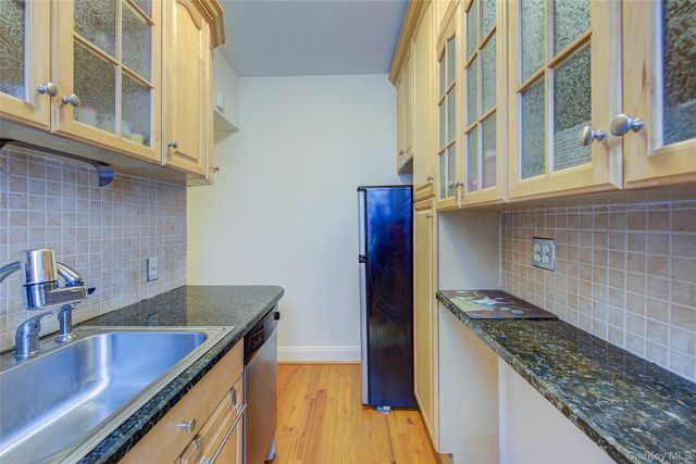 167-10 Crocheron Avenue 5R, Flushing, NY 11358