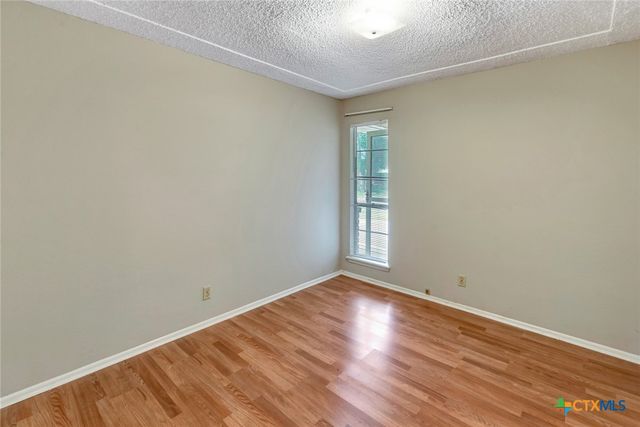 247 Goldenrod Avenue, Victoria, TX 77904