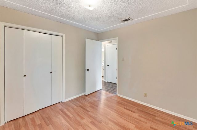 247 Goldenrod Avenue, Victoria, TX 77904