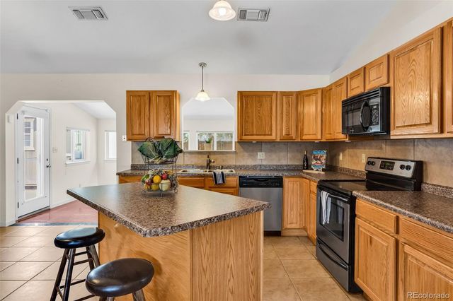 2401 CLAYTON, Canon City, CO 81212
