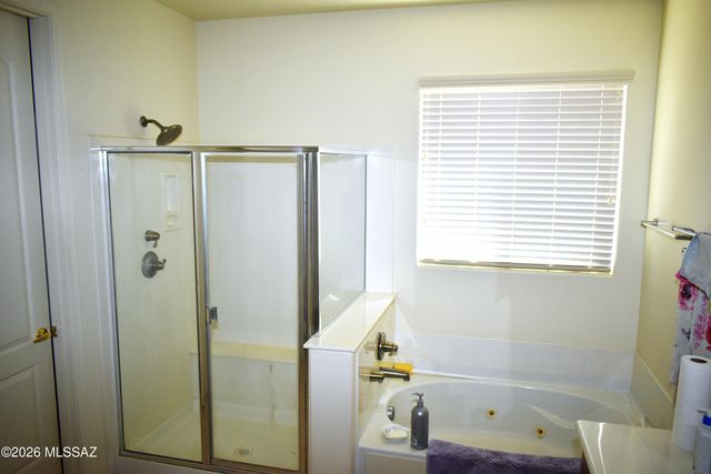 1476 W Big Room Place, Benson, AZ 85602