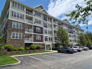 10 Braemoor Woods Road # 104, Salem, NH 03079