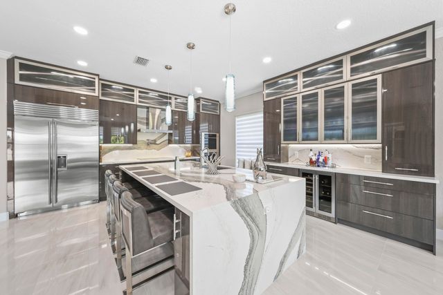 10980 NW 69th Place, Parkland, FL 33076