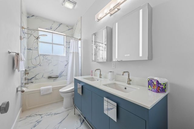 10980 NW 69th Place, Parkland, FL 33076
