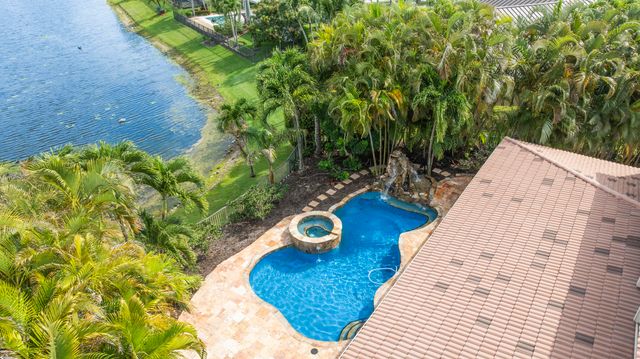 10980 NW 69th Place, Parkland, FL 33076