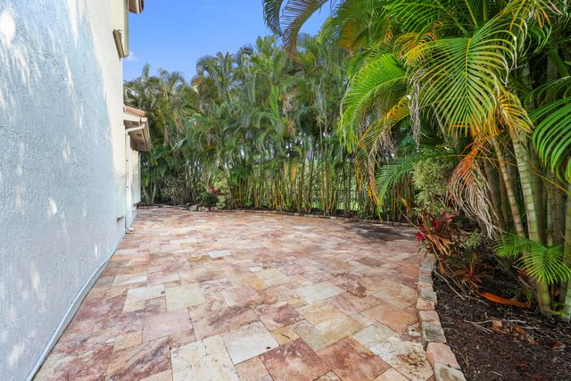 10980 NW 69th Place, Parkland, FL 33076
