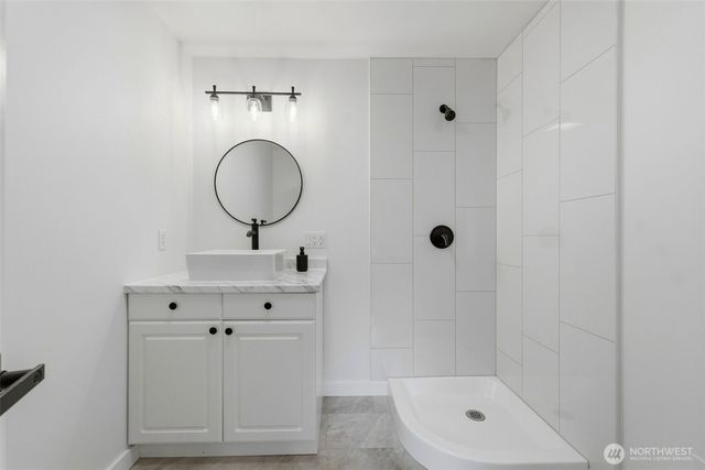 8905 Veterans Drive SW, Lakewood, WA 98498