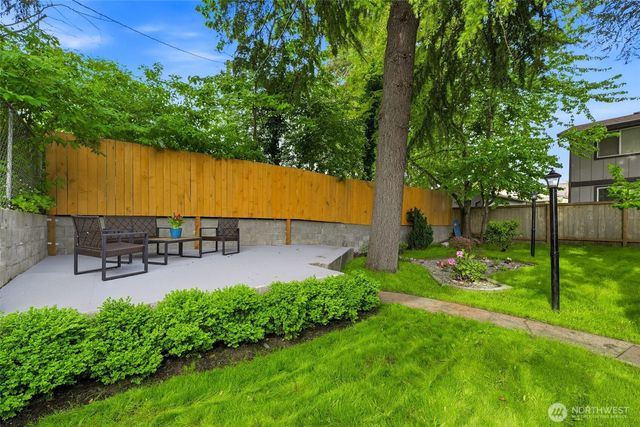 8905 Veterans Drive SW, Lakewood, WA 98498