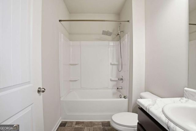 300 Heritage Drive, Calhoun, GA 30701