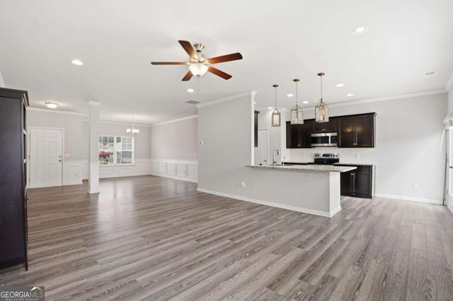 300 Heritage Drive, Calhoun, GA 30701