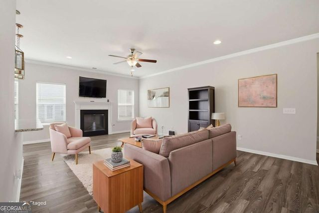 300 Heritage Drive, Calhoun, GA 30701