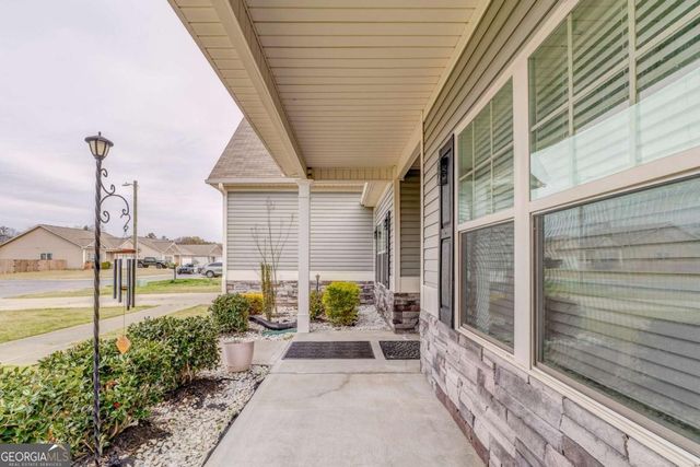 300 Heritage Drive, Calhoun, GA 30701