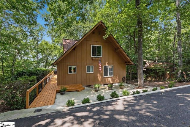 890 Cartee Road, Seneca, SC 29678