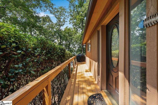 890 Cartee Road, Seneca, SC 29678