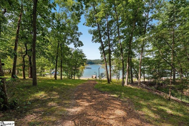 890 Cartee Road, Seneca, SC 29678
