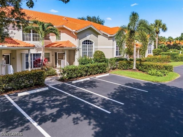 2526 Orchid Bay DR 202, Naples, FL 34109