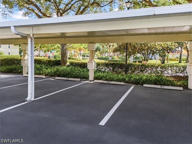 2526 Orchid Bay DR 202, Naples, FL 34109