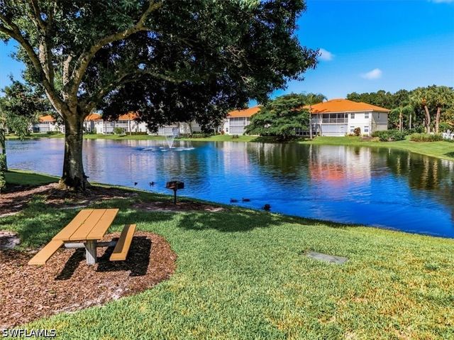 2526 Orchid Bay DR 202, Naples, FL 34109