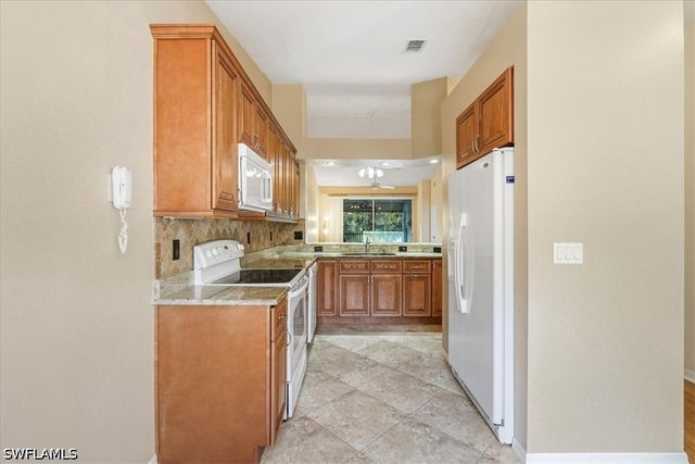 2526 Orchid Bay DR 202, Naples, FL 34109