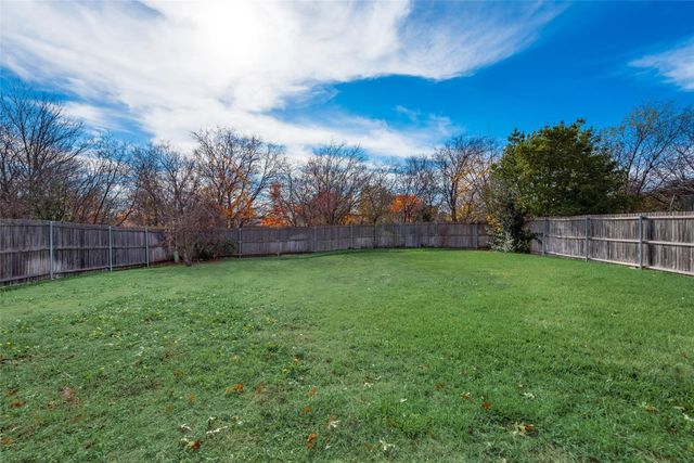 5909 Paloma Blanca Drive, Fort Worth, TX 76179