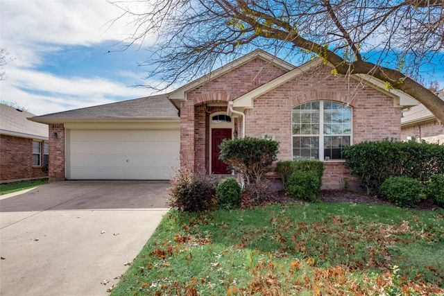 5909 Paloma Blanca Drive, Fort Worth, TX 76179