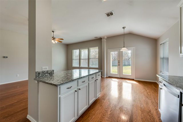 5909 Paloma Blanca Drive, Fort Worth, TX 76179