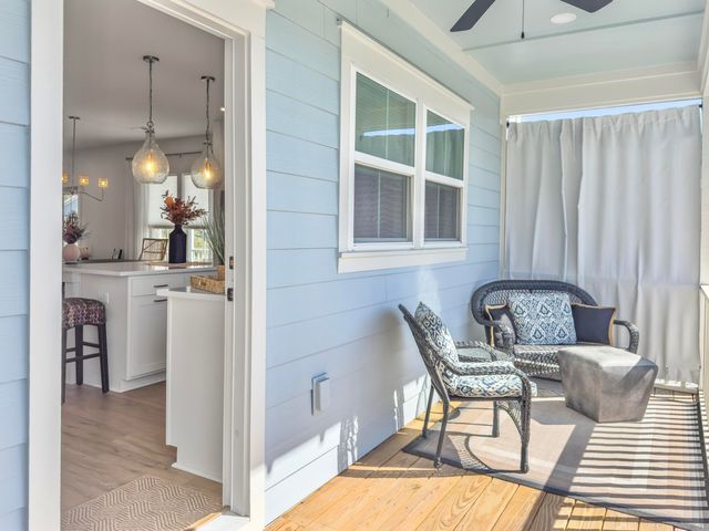 139 Sabal Court, Summerville, SC 29483