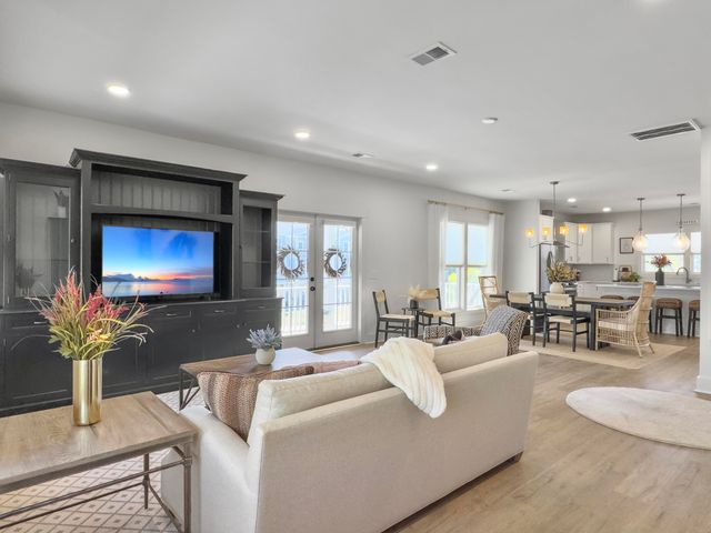 139 Sabal Court, Summerville, SC 29483